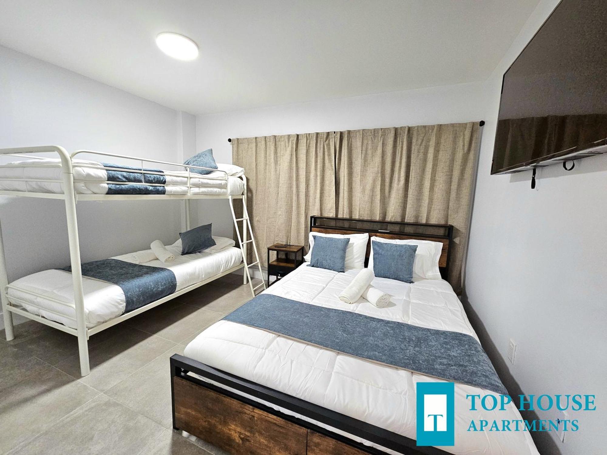 645 Airport House Appartamento *